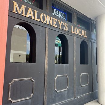 Maloney's Irish Pub Downtown Trivia Night